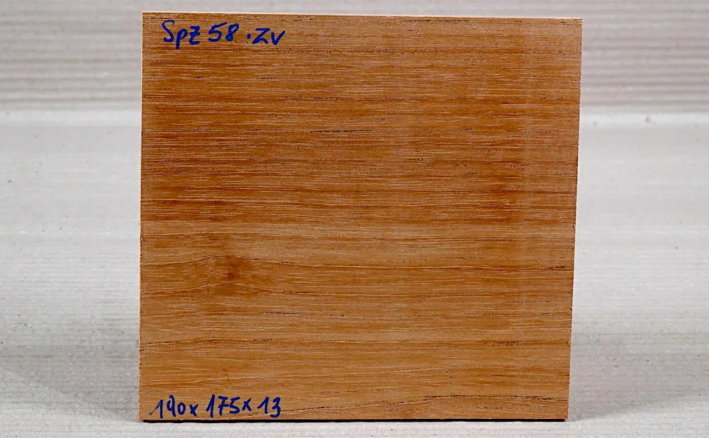 Spz058 Spanische Zeder Brettchen 190 x 175 x 13 mm