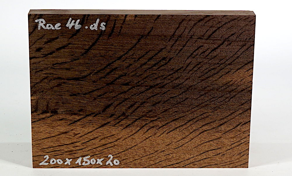 Rae046 Räuchereiche Brettchen 200 x 150 x 20 mm