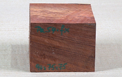 Pa054 Rosewood, Honduran Block 90 x 75 x 75 mm