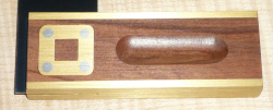 Möbeltischler-Präzisionswinkel 150 mm Nussbaum